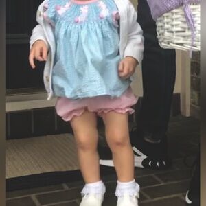 Classic whimsy smocked set